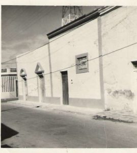 1. Botica en el barrio de Santa Ana donde el Dr. Montalvo co